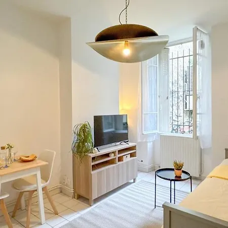 Cosy à Deux Pas Du Canal *