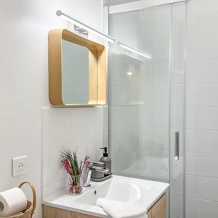 Cosy A Deux Pas Du Canal Apartment